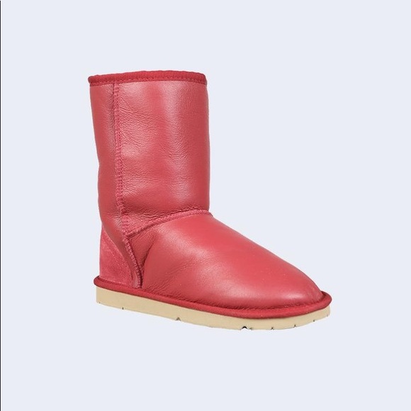 🚨Koalabi Ugg  all Weather Classic Boots Jester Red. - Picture 3 of 6